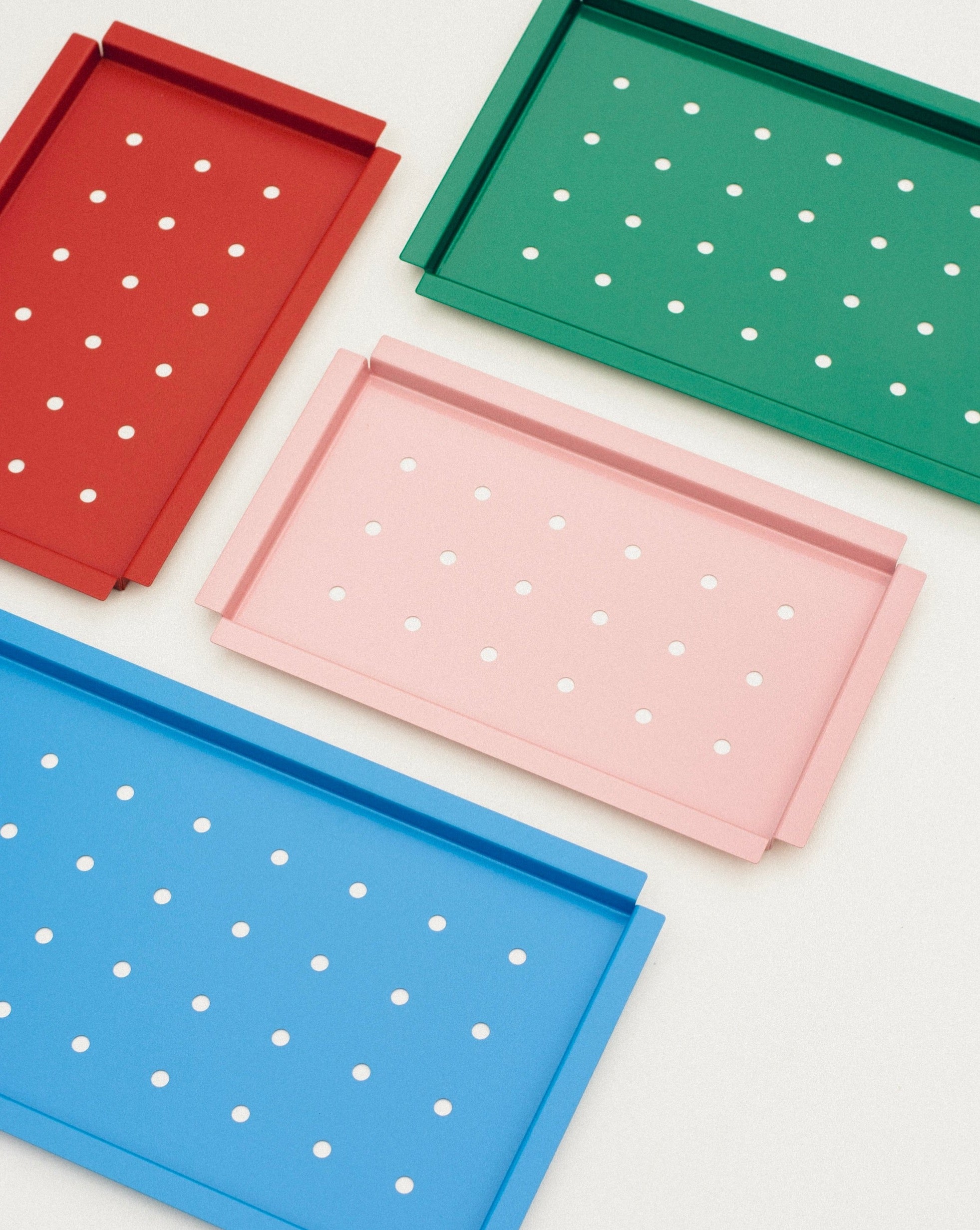 Perforovaný podnos - modrý