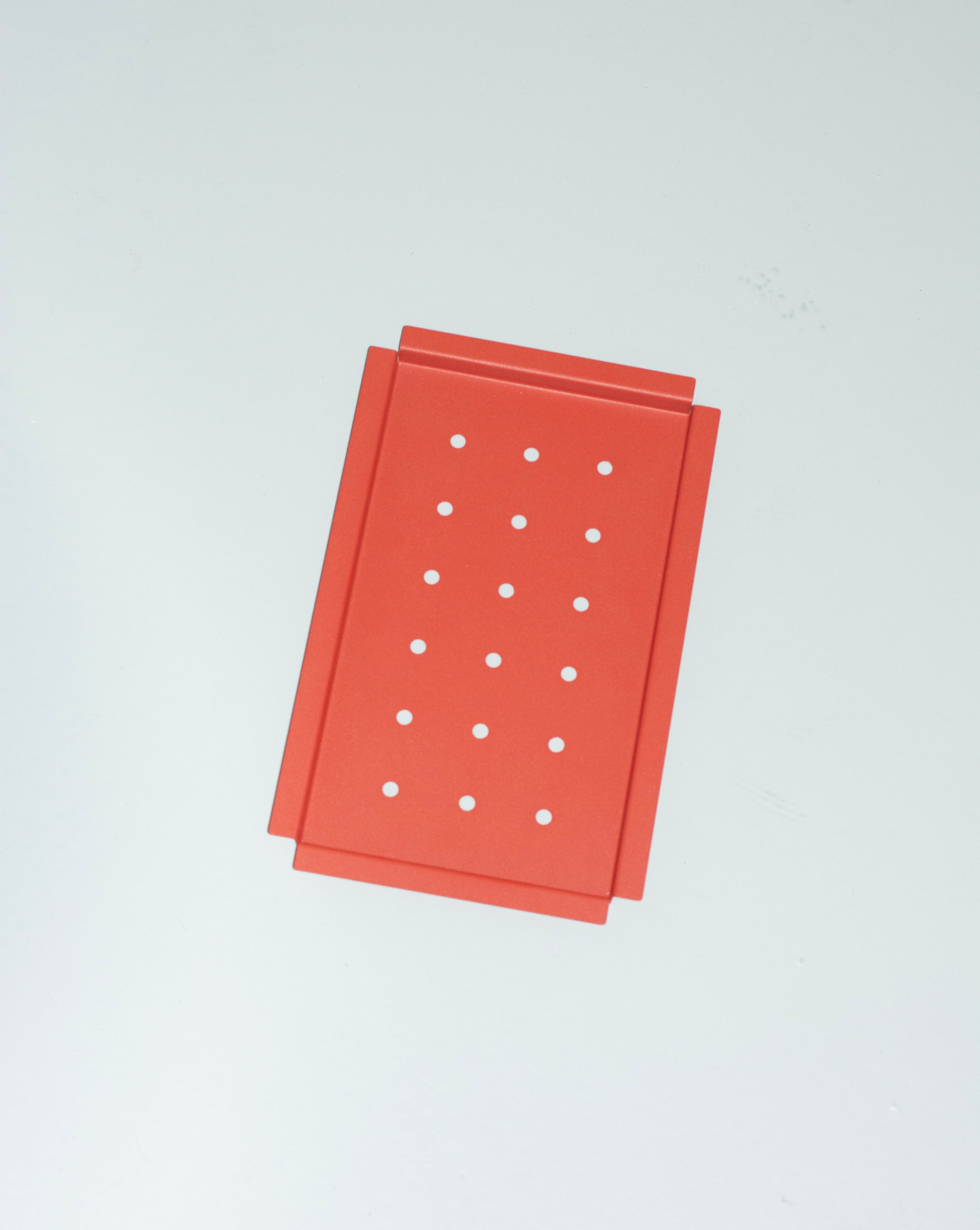 Perforovaný podnos - červený