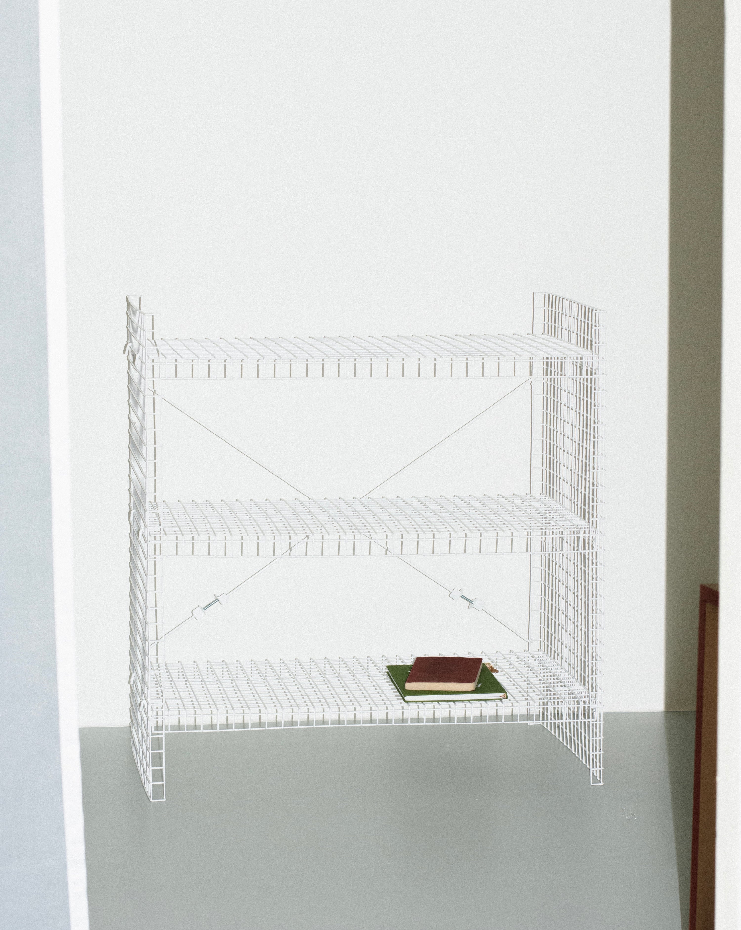 Drátěná police - bílá