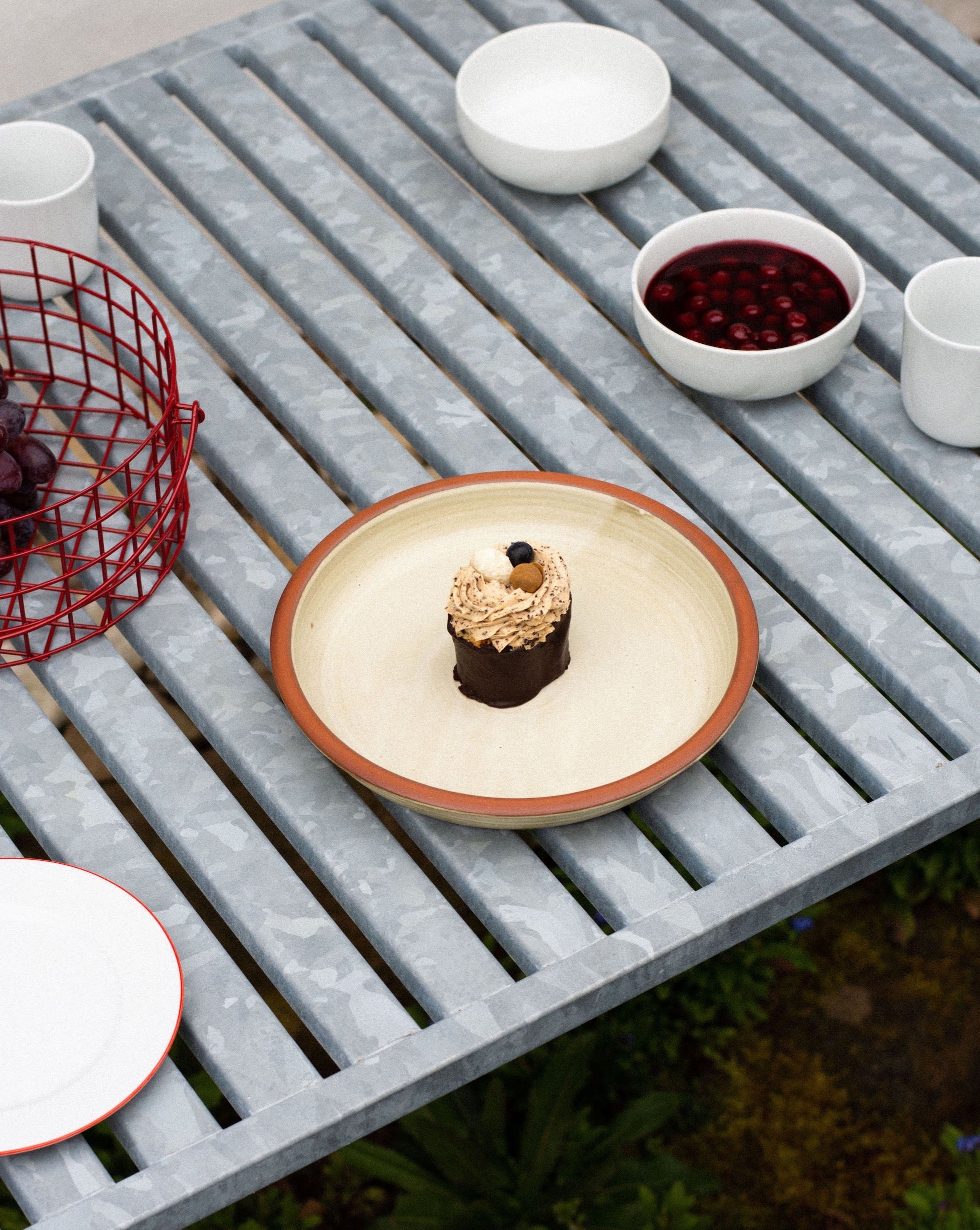 Glazovaná mísa béžová