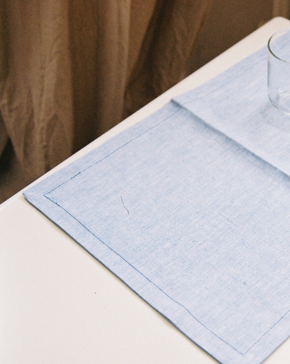 Lněné prostírání