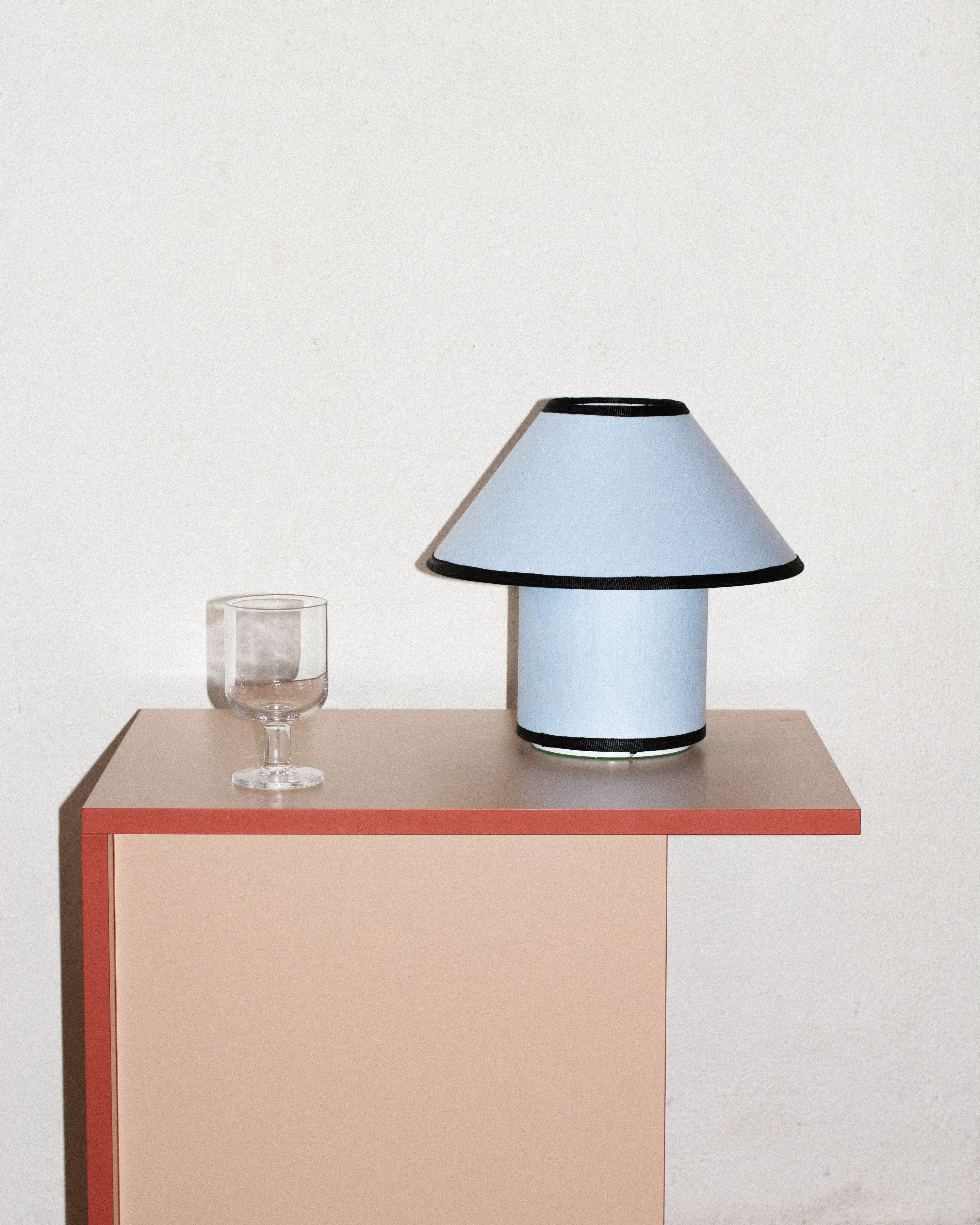 Stolní lampa - světle modrá