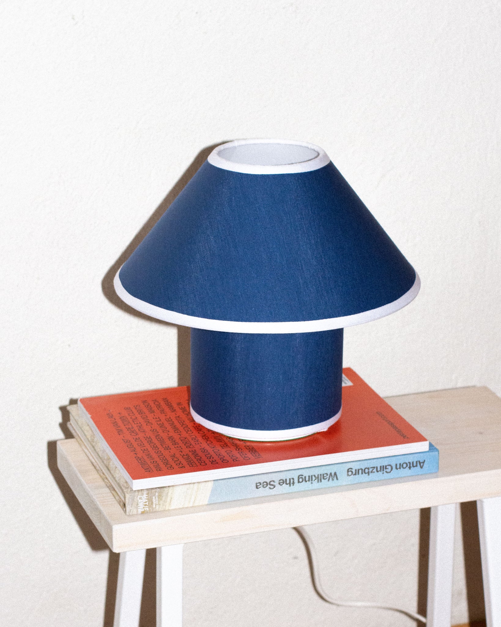 Table lamp - dark blue